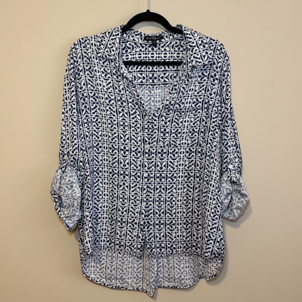 Velvet Heart Button Down Navy White Geometric Ikat High-Low Shirt Large